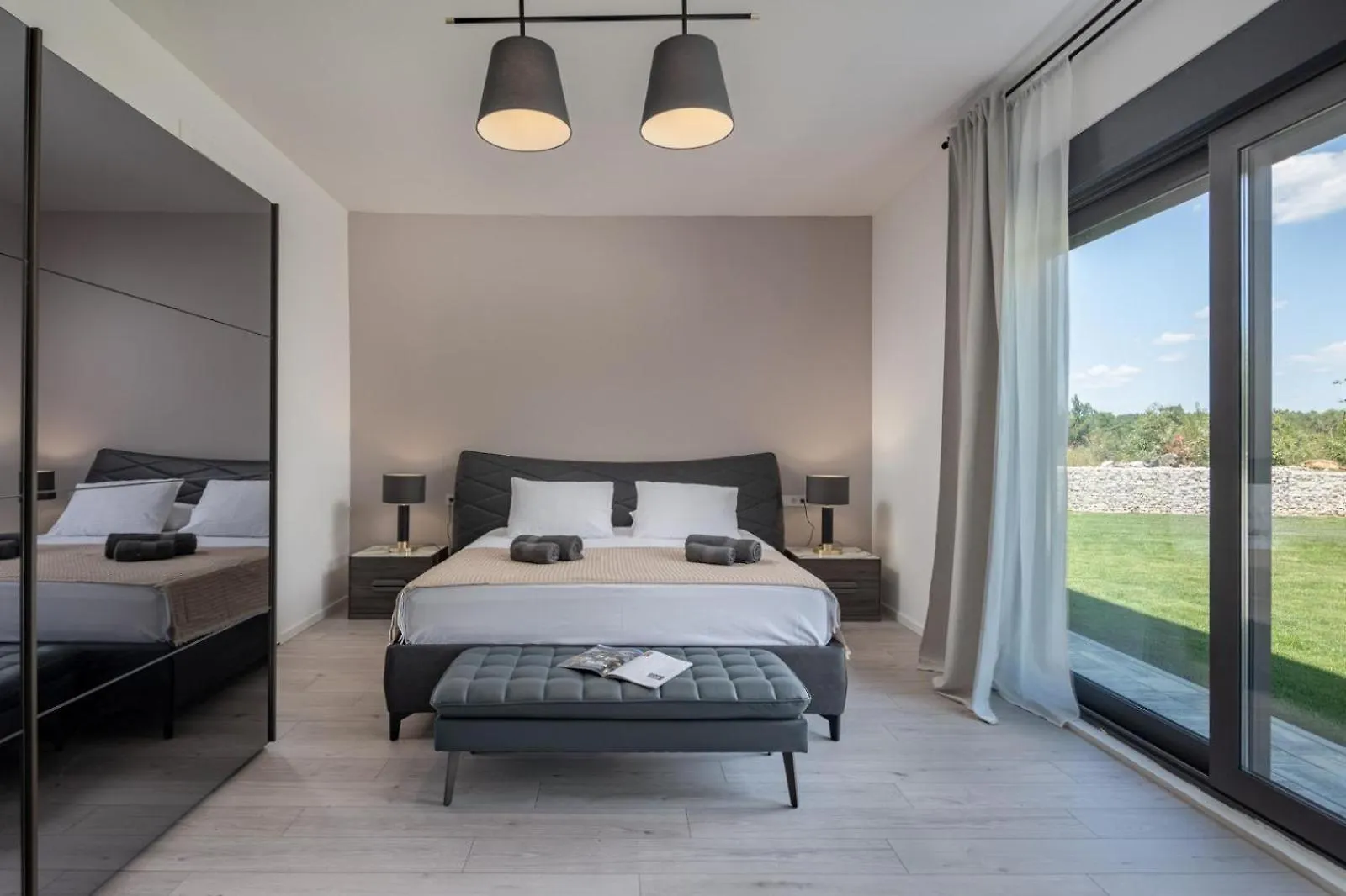Villa Bb With Heated Salt Water Pool Butkovići
