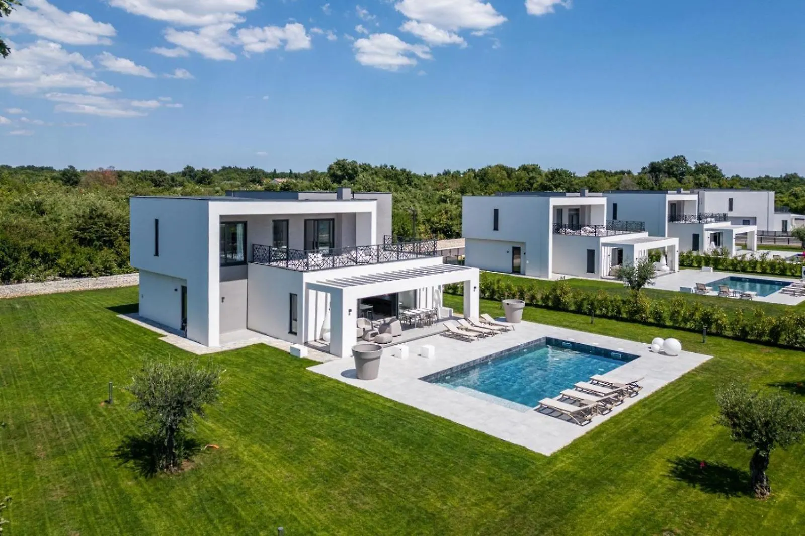 Villa Bb With Heated Salt Water Pool Butkovići Kroatien